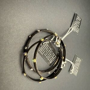 Rivka Friedman 18K Gold Bangle Set